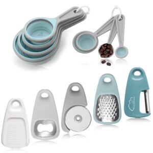13-teiliges Set mit Messbechern und Messlöffeln,Platzsparende Küchenhelfer aus Silikon, Käsereibe, Pizzaschneider, Schäler, Flaschenöffner, Knoblauchmühle für kleine Küchen im...